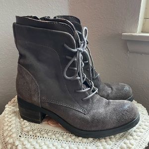 ❌sold❌ Mix Mooz Gray Charcoal Suede Combat Boots